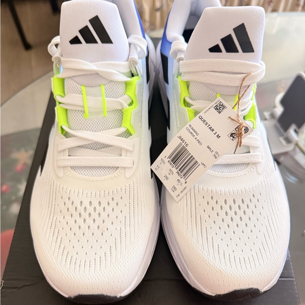 Adidas Questar 3 running sneakers White and Lime Green Sneakers size 12 or 28cm - Picture 11 of 12